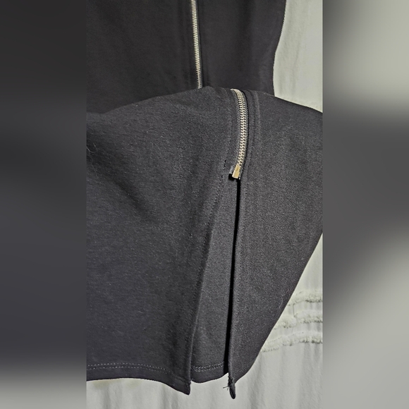 Bnwt, Elegant Black Off Centered Zip-Front Dress. - Picture 10 of 10